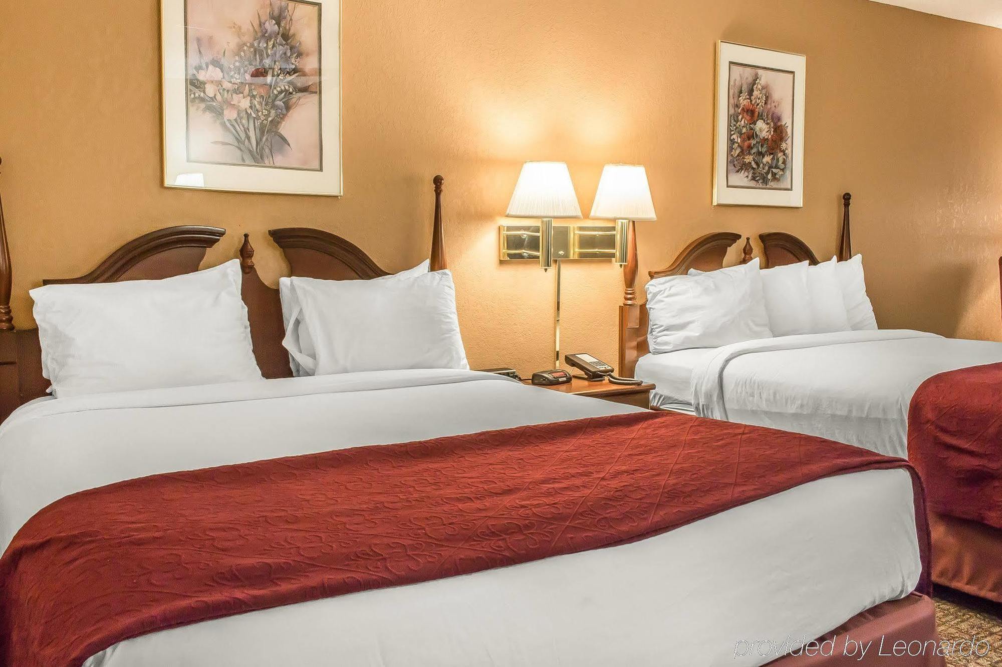 FairBridge Inn&Suites Poconos Stroudsburg Extérieur photo