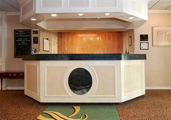 FairBridge Inn&Suites Poconos Stroudsburg Extérieur photo