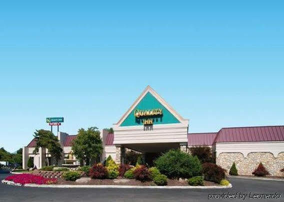 FairBridge Inn&Suites Poconos Stroudsburg Extérieur photo